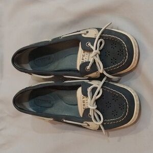 Women's Sperry Size 8
